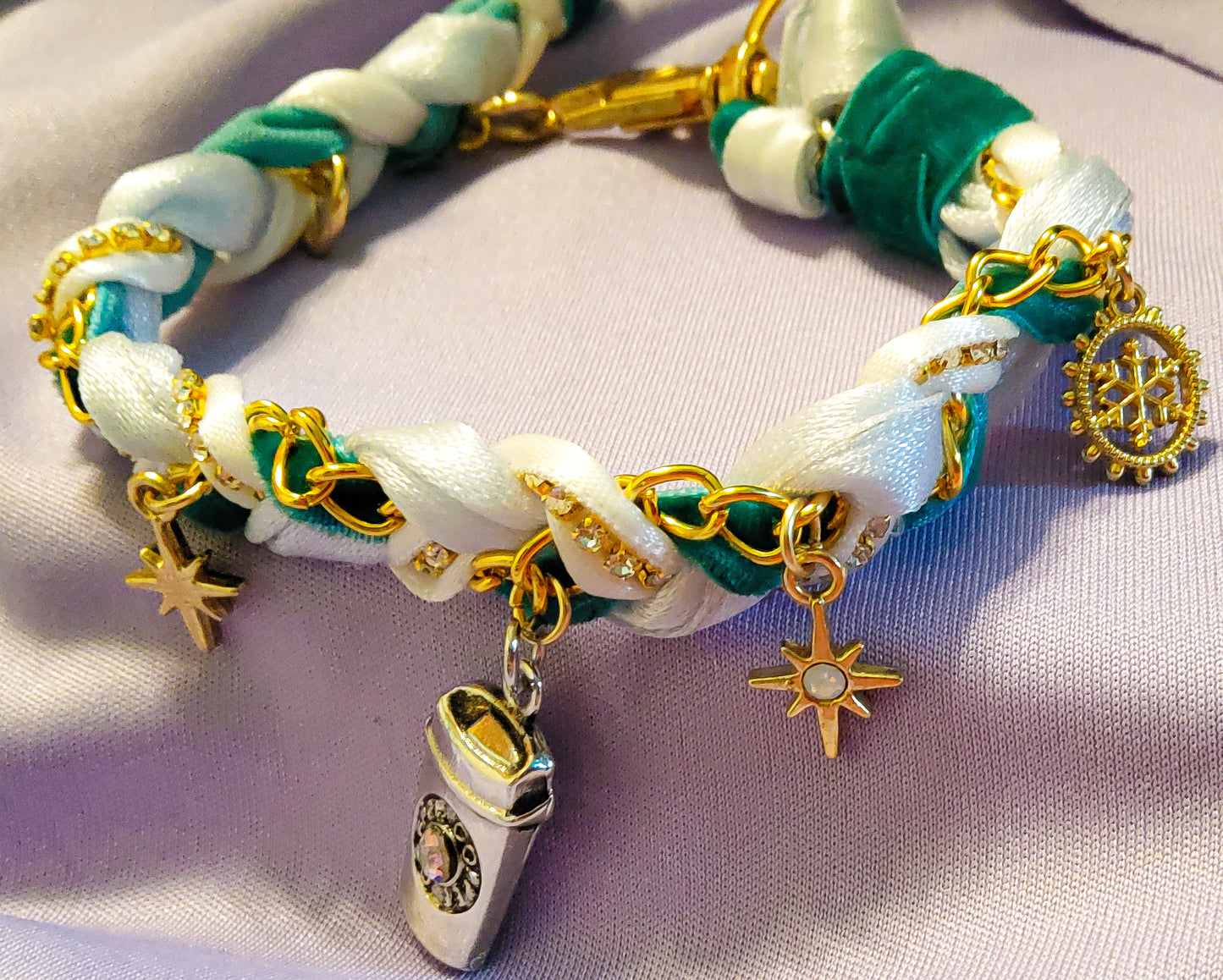 Winter Cafe and Daydreams Charm Braid