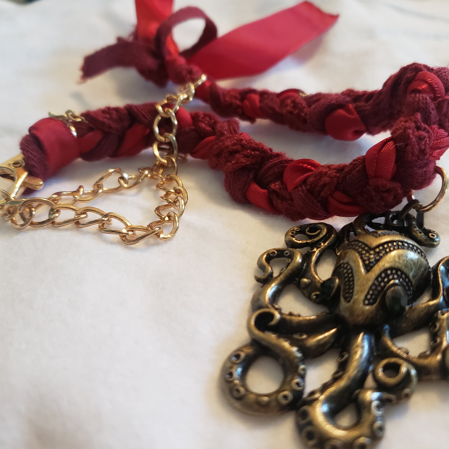 Scarlet Siren Sea Monster Choker